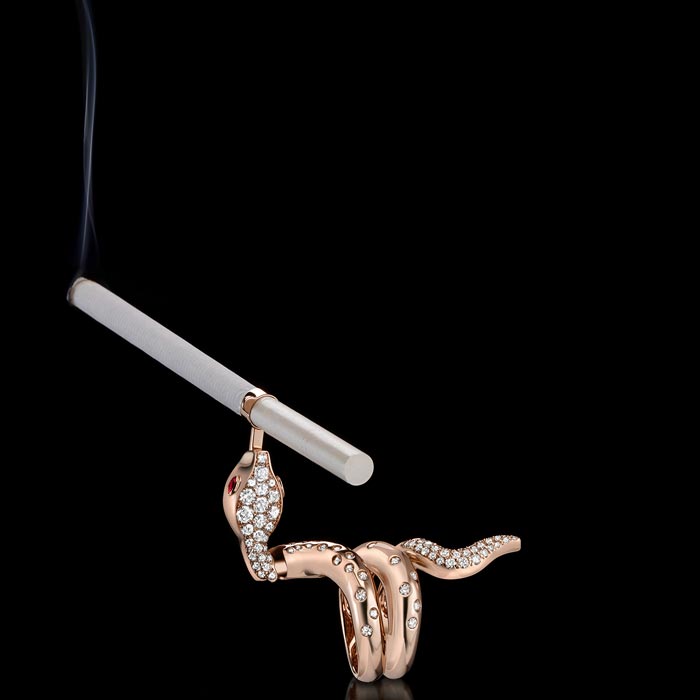 Cigarette Holder for Men Women Ring Rack Vintage Metal Finger Clip Smoker  Tools - China Holder Clip Finger Ring and Cigarette Holder Ring price |  Made-in-China.com